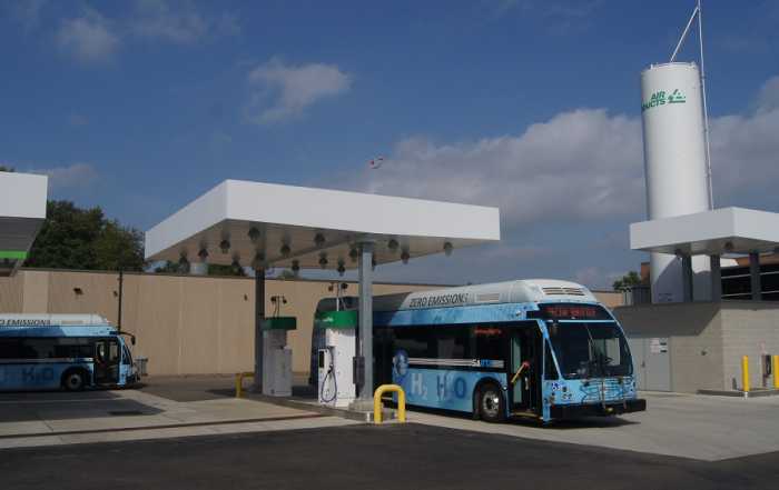 Air Products, ACWA Power and NEOM Sign Agreement for $5 Billion Production Facility